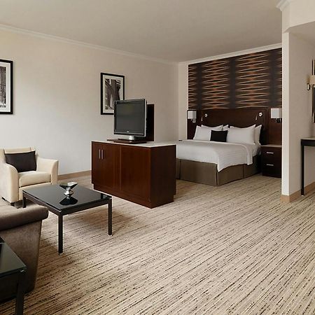 فندق كولونيا ماريوت المظهر الخارجي الصورة A suite at the InterContinental London Park Lane