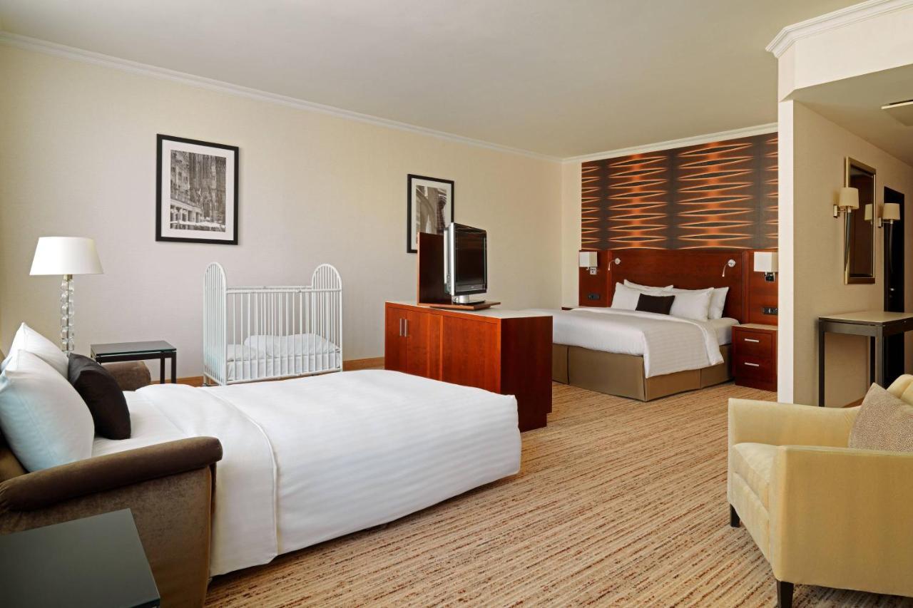فندق كولونيا ماريوت المظهر الخارجي الصورة Family room